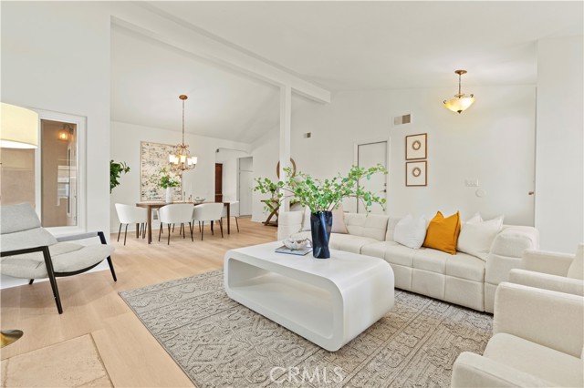 Detail Gallery Image 6 of 27 For 13 Grant, Irvine,  CA 92620 - 3 Beds | 2 Baths