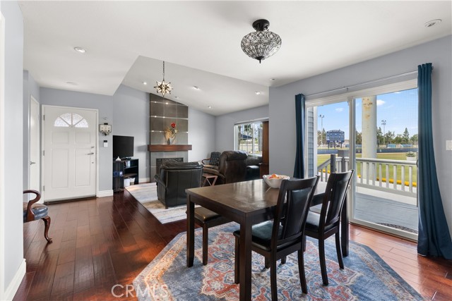 Detail Gallery Image 8 of 35 For 2330 Vanguard Way #L101,  Costa Mesa,  CA 92626 - 2 Beds | 2 Baths