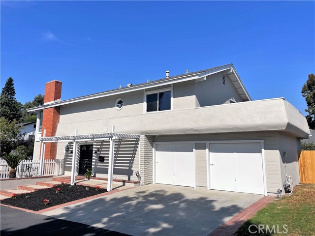 22731 Islamare Ln, Lake Forest, CA 92630