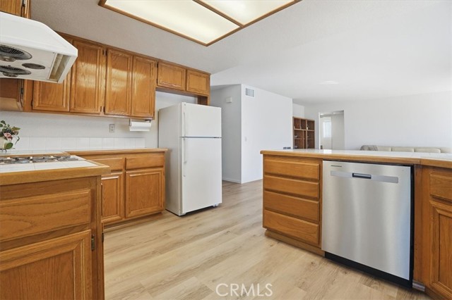 Detail Gallery Image 33 of 64 For 6721 Silver Oak, Riverside,  CA 92506 - 5 Beds | 3 Baths