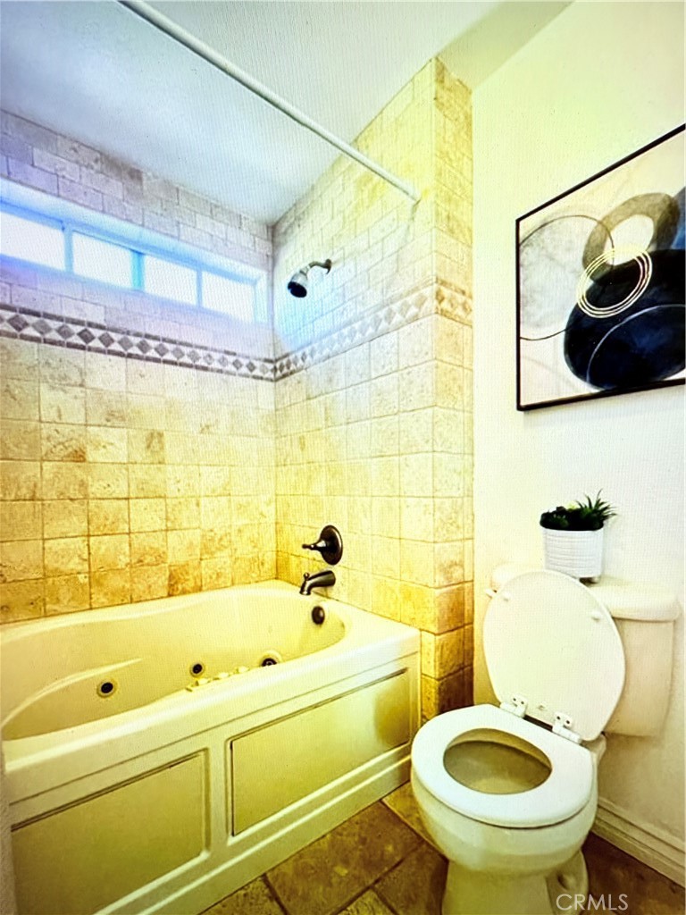 https://media.crmls.org/medias/c87b52d8-34a1-42b7-a5e5-4c654ce74301.jpg?preset=X-Large
