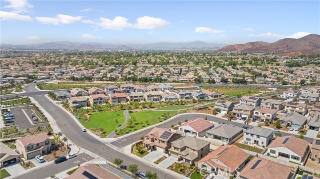 Detail Gallery Image 33 of 39 For 29508 Falcon Hill Dr, Menifee,  CA 92584 - 5 Beds | 3 Baths