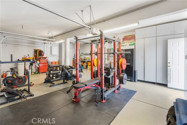 5764 Territory Lane, Eastvale CA: https://media.crmls.org/medias/c87c298b-0781-43b5-ba2d-993aa39421b7.jpg