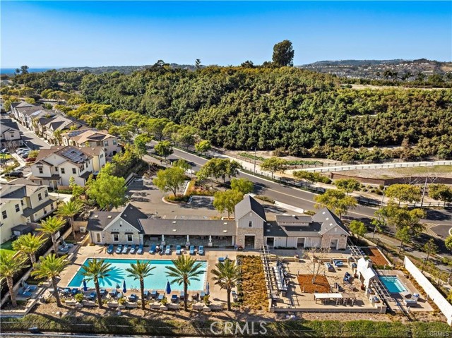 33621 Paseo Eternidad, San Juan Capistrano CA: https://media.crmls.org/medias/c87c63bd-63e6-4a30-b5ee-6223fc0bafa4.jpg
