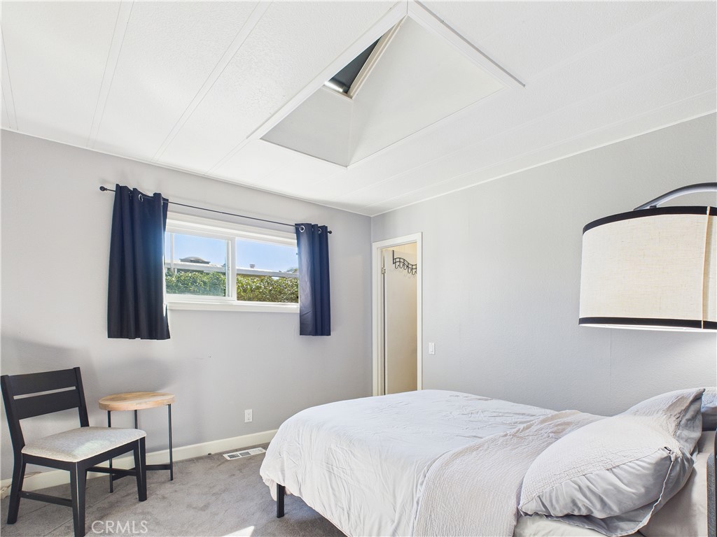 MLS #OC25245628 image #16