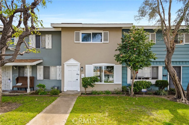 Image 2 for 9920 Continental Dr, Huntington Beach, CA 92646