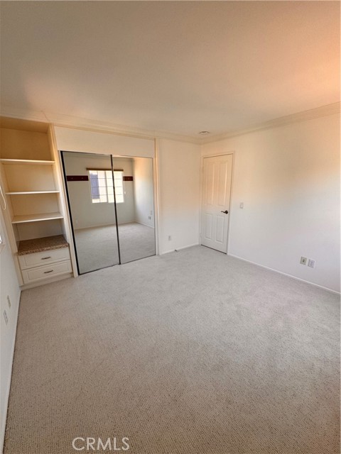 44 Arcata, Irvine CA: https://media.crmls.org/medias/c87d573f-bcaf-46bf-9ad7-09a16944d9cb.jpg