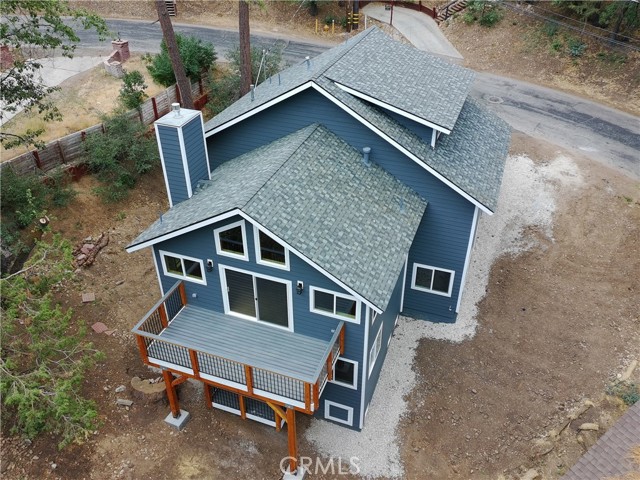 Detail Gallery Image 2 of 34 For 810 Villa Grove Ave, Big Bear City,  CA 92314 - 5 Beds | 3/1 Baths