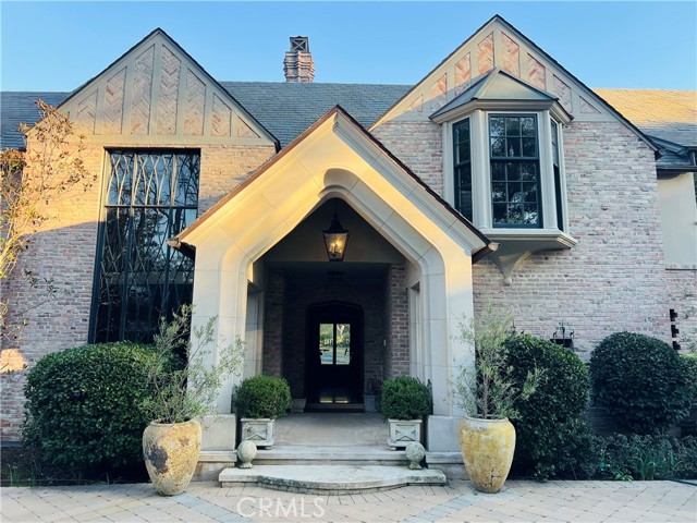 Detail Gallery Image 8 of 31 For 4110 Woodleigh Ln, La Canada Flintridge,  CA 91011 - 6 Beds | 8 Baths