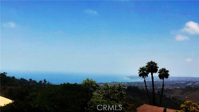 40 Paseo Alba, San Clemente CA: https://media.crmls.org/medias/c87df71e-ddae-4096-b5dd-85e5b3de0f80.jpg