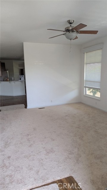 Detail Gallery Image 9 of 50 For 3595 Santa Fe Ave #90,  Long Beach,  CA 90810 - 3 Beds | 2 Baths