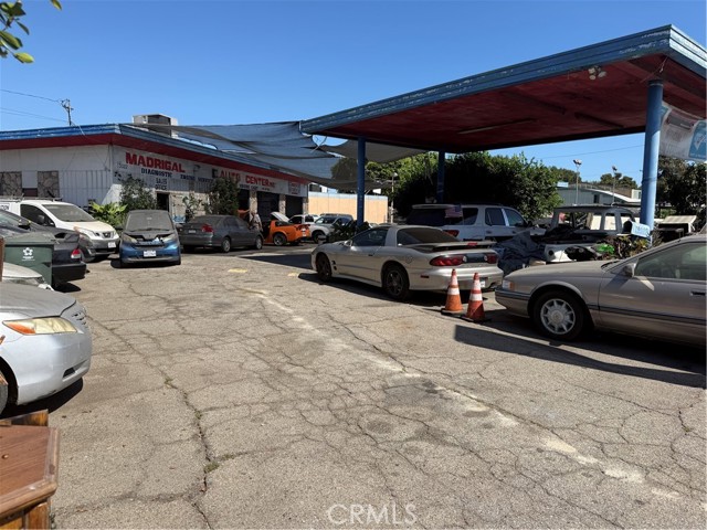  Commercial for Sale in Compton, California