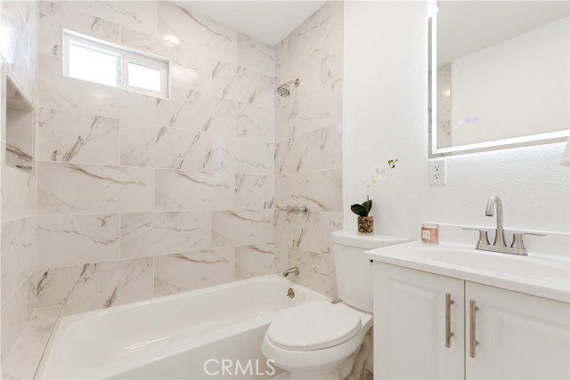 Detail Gallery Image 19 of 33 For 1434 W 70th St, Los Angeles,  CA 90047 - 3 Beds | 2 Baths