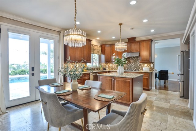 Detail Gallery Image 13 of 75 For 40493 Calle Katerine, Temecula,  CA 92591 - 4 Beds | 4/1 Baths