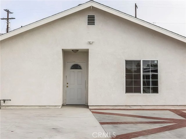 Detail Gallery Image 2 of 12 For 12971 Montford St, Pacoima,  CA 91331 - 1 Beds | 1 Baths