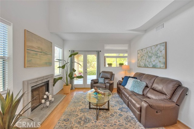 Detail Gallery Image 11 of 49 For 2918 Crape Myrtle Cir, Chino Hills,  CA 91709 - 3 Beds | 2/1 Baths