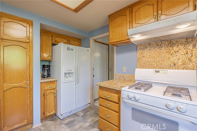 Detail Gallery Image 19 of 37 For 600 E Ivyton St, Lancaster,  CA 93535 - 3 Beds | 2/1 Baths