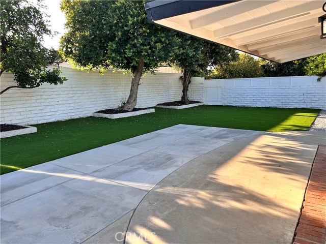 8541 Belmar Avenue, Northridge CA: https://media.crmls.org/medias/c883203f-cb3d-47f9-bc33-67541f8e368b.jpg