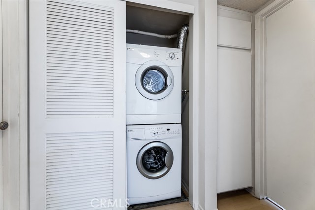 Detail Gallery Image 27 of 37 For 7800 Topanga Canyon #212,  Canoga Park,  CA 91304 - 2 Beds | 2 Baths