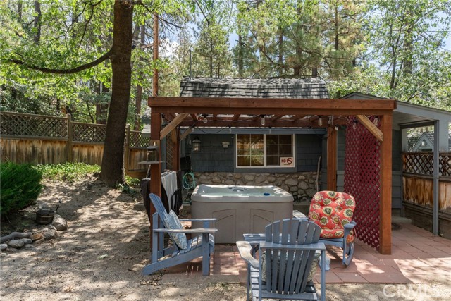 25585 Alderwood Street, Idyllwild, California 92549, ,Residential Income,For Sale,25585 Alderwood Street,CRSW23011064