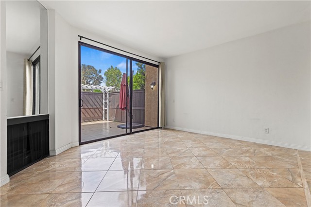 Detail Gallery Image 17 of 39 For 16 Lakepines, Irvine,  CA 92620 - 2 Beds | 1/1 Baths