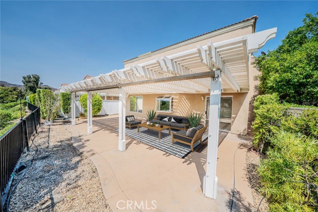 40143 Corte Lorca, Murrieta CA: https://media.crmls.org/medias/c8866b45-0e0b-4a94-8dd6-0a676b9915a2.jpg