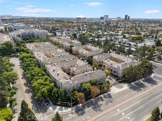 3411 S Main Street, Santa Ana CA: https://media.crmls.org/medias/c8866f37-979e-4633-a278-81e56f2889ca.jpg