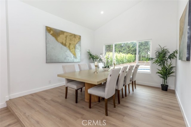 17101 Dearborn Street, Northridge CA: https://media.crmls.org/medias/c887f46f-3f52-4dd8-ad6b-e740889fa8bb.jpg