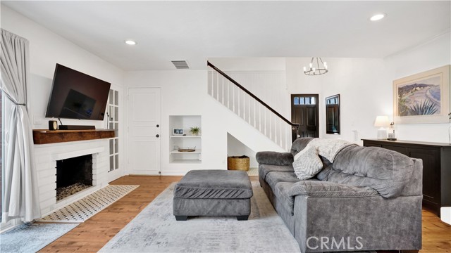 32956 Calle Del Tesoro, San Juan Capistrano CA: https://media.crmls.org/medias/c88816cd-bbe5-46d8-9456-f23e5fdb8bc2.jpg
