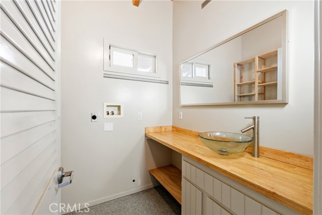 Detail Gallery Image 9 of 75 For 3762 Alta Mesa Dr, Studio City,  CA 91604 - 3 Beds | 3/1 Baths