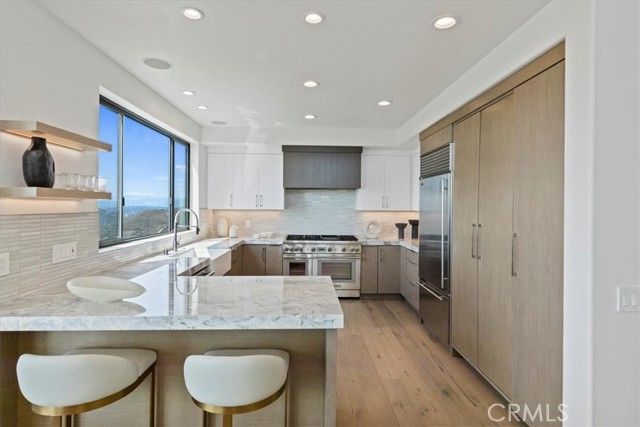 Detail Gallery Image 23 of 53 For 1425 Skyline, Laguna Beach,  CA 92651 - 4 Beds | 3/1 Baths