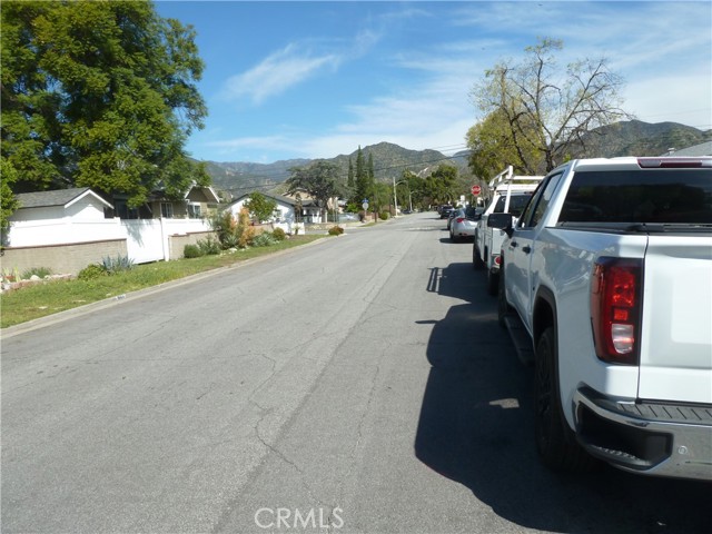 Detail Gallery Image 3 of 25 For 936 N Enid, Azusa,  CA 91702 - 4 Beds | 2 Baths