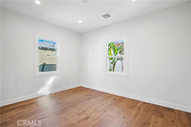 Detail Gallery Image 16 of 50 For 1116 E Doran St, Glendale,  CA 91206 - – Beds | – Baths