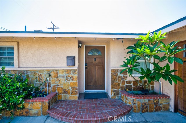 8757 Los Altos Drive, Buena Park CA: https://media.crmls.org/medias/c88c2844-eeb9-4e87-8cb3-149694536705.jpg