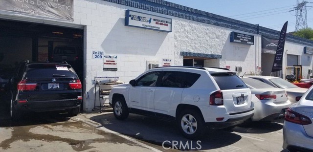 26516 Reuther, Canyon Country CA: https://media.crmls.org/medias/c88c285b-613d-4760-8db7-8057bd958bb5.jpg