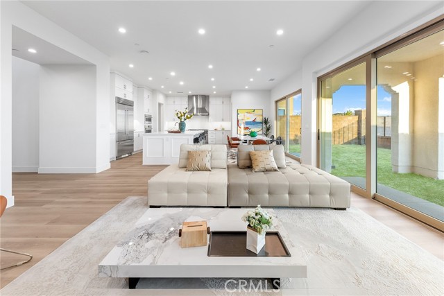 118 Sunnybank, Irvine CA: https://media.crmls.org/medias/c88c3f9f-e05d-4c14-abe3-8515e3938f66.jpg