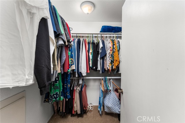 6264 N Beechwood Avenue, San Bernardino CA: https://media.crmls.org/medias/c88c575c-f180-4a51-aa5d-969c0ffdd682.jpg
