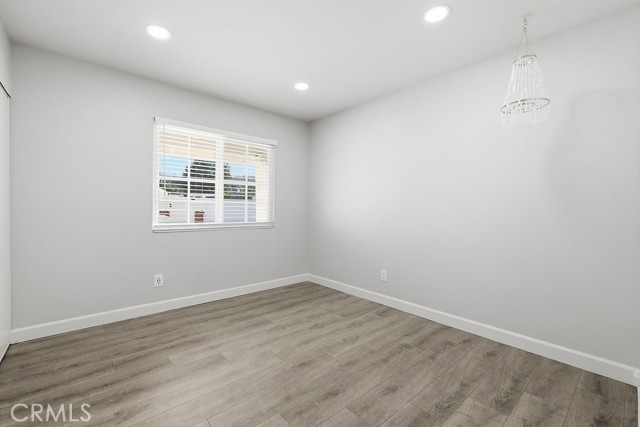 Detail Gallery Image 21 of 38 For 24305 Wabuska, Newhall,  CA 91321 - 6 Beds | 3 Baths