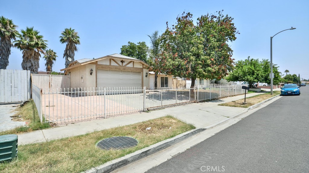 25304 Old Farm Street