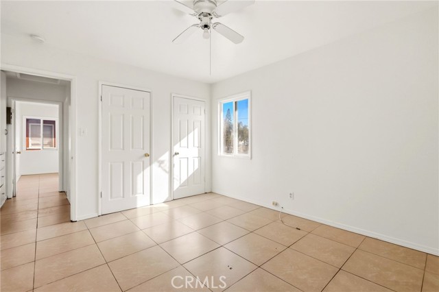 Detail Gallery Image 13 of 32 For 1405 S Broadway, Santa Ana,  CA 92707 - – Beds | – Baths