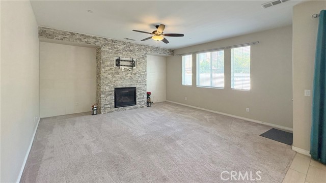 Detail Gallery Image 6 of 26 For 14247 Symphony Ct, Corona,  CA 92880 - 4 Beds | 3/1 Baths