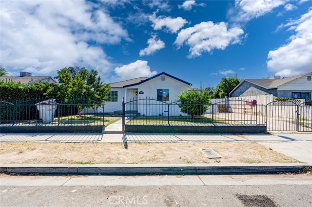 1500 Marguerite Street, Atwater CA: https://media.crmls.org/medias/c88e5c3d-3004-48ad-96a1-086e4b305e92.jpg