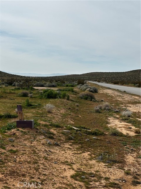 Detail Gallery Image 4 of 16 For 0 Dirt Rd, North Edwards,  CA 93523 - – Beds | – Baths