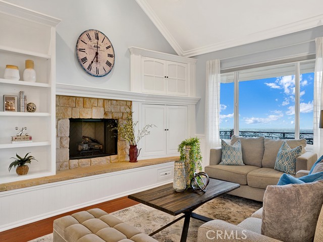 12272 Media Panorama, North Tustin CA: https://media.crmls.org/medias/c88ed411-3bc0-4725-8a0e-c2a169843e3c.jpg