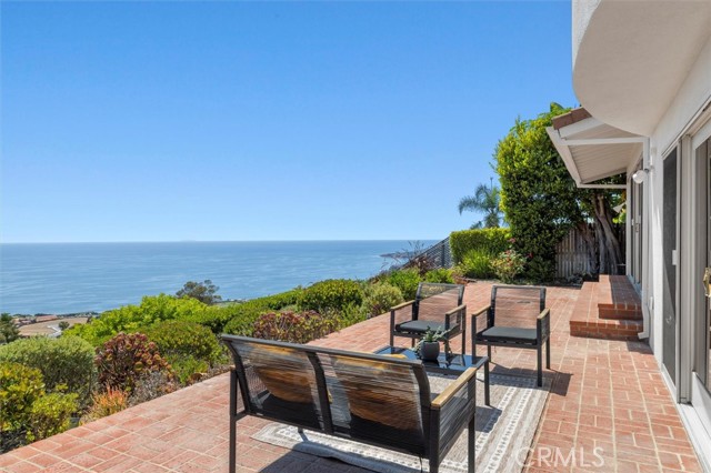 3550 Coolheights Drive, Rancho Palos Verdes CA: https://media.crmls.org/medias/c88f13da-e11d-4159-8234-d1a39ce3a49a.jpg