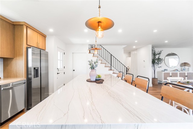 22748 Samuel Street, Torrance CA: https://media.crmls.org/medias/c890c594-2339-46d0-9b1f-985803311d3b.jpg