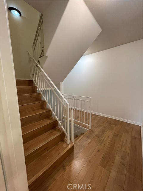 Detail Gallery Image 34 of 50 For 4612 Vista Del Monte Ave #6,  Sherman Oaks,  CA 91403 - 3 Beds | 3 Baths