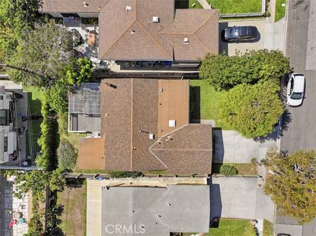 Detail Gallery Image 2 of 27 For 1320 Curtis, Manhattan Beach,  CA 90266 - 3 Beds | 2 Baths