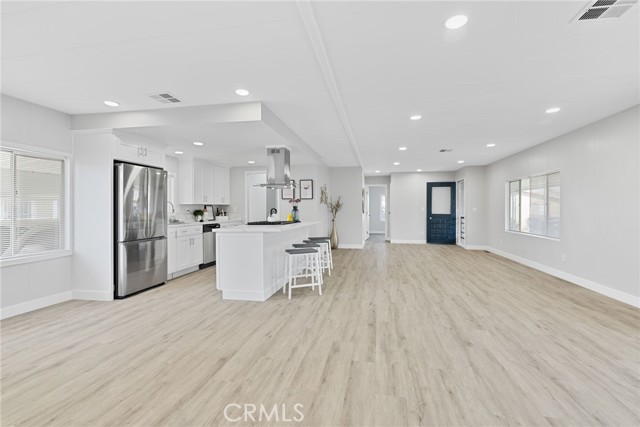 Detail Gallery Image 7 of 44 For 11250 Ramona #216,  Montclair,  CA 91763 - 3 Beds | 2 Baths