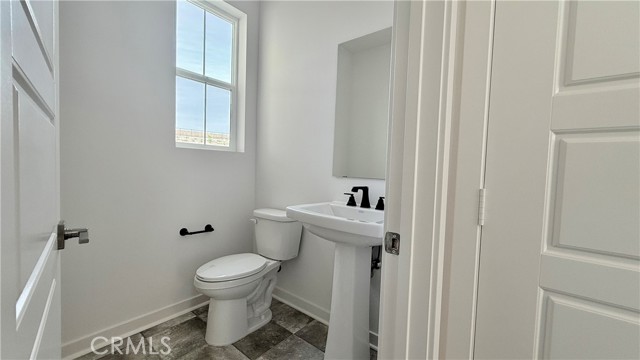 Detail Gallery Image 15 of 50 For 421 Aspen Road, Rancho Mission Viejo,  CA 92694 - 4 Beds | 3/1 Baths